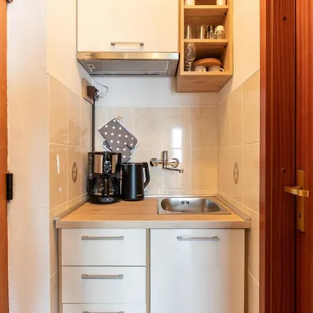 Gorgeous In Rtina, Razanac With Kitchen Daire *