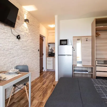 Appartamento Gorgeous In Rtina, Razanac With Kitchen